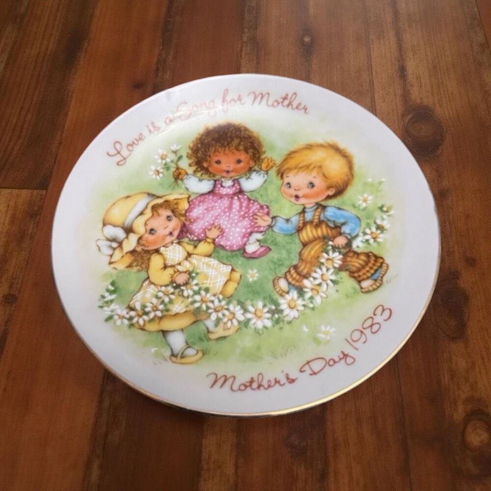 Vintage Avon Mother’s Day Plate 1983 Collectable Plate Moms Day